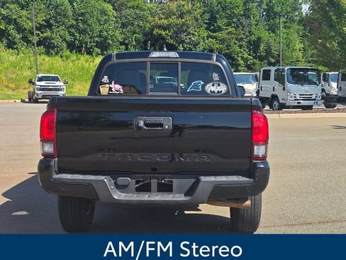 Used 2020 Toyota Tacoma SR w/ SR Convenience Package RWD image 3