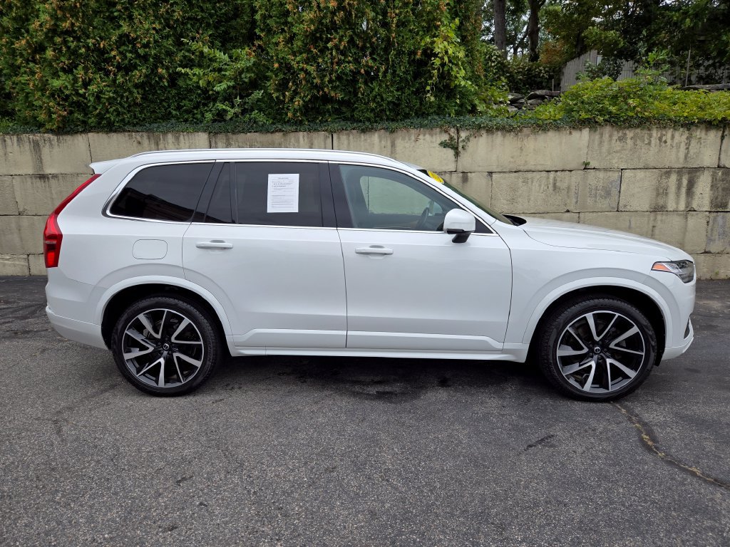 Used 2021 Volvo XC90 T6 Momentum w/ Advanced Package AWD/4WD image 3
