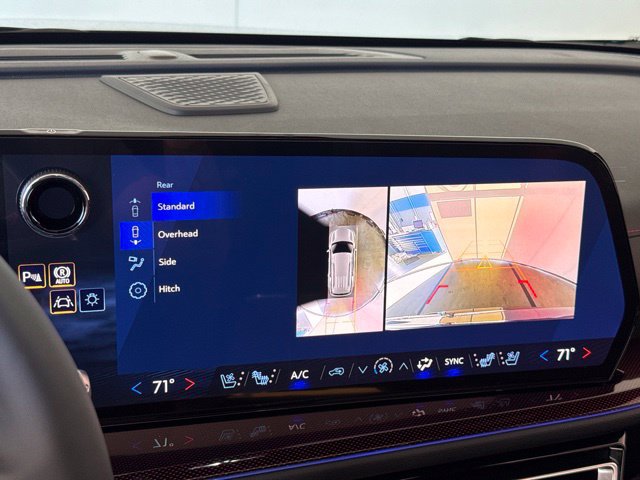 New 2027 Chevrolet Traverse RS w/ LPO, Floor Liner Package AWD/4WD image 23