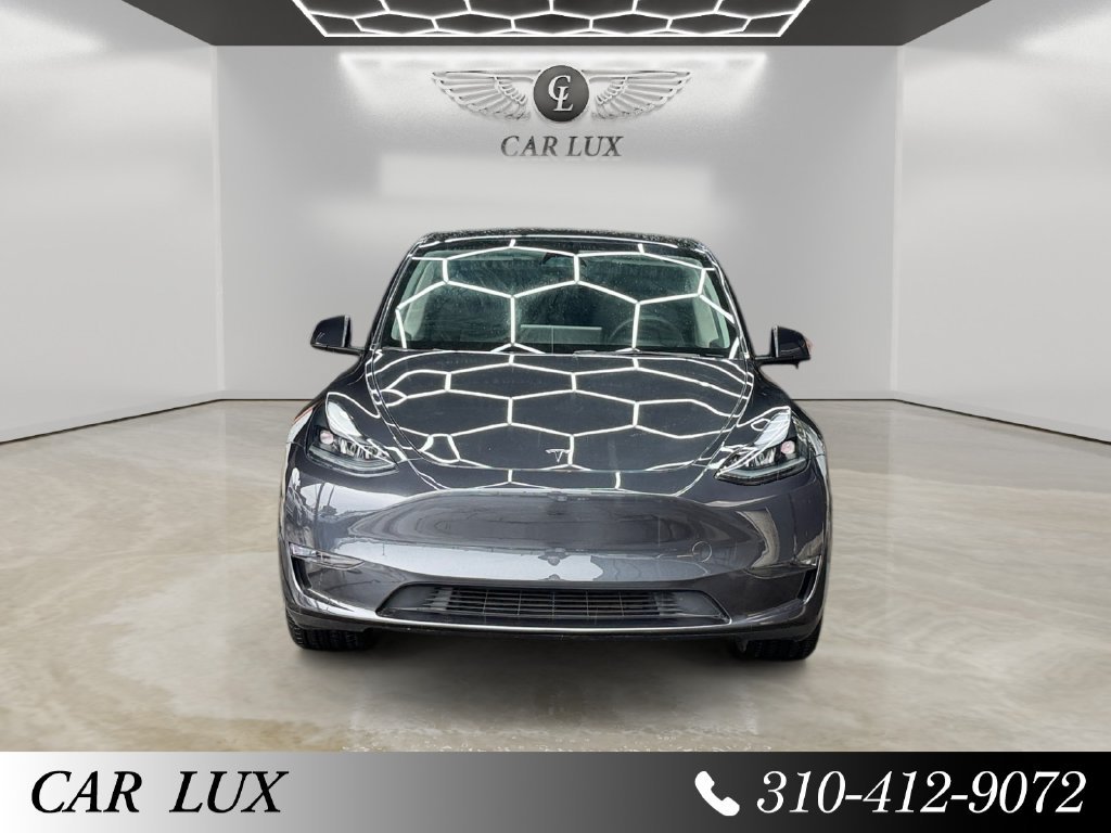 Used 2024 Tesla Model Y Long Range RWD image 8