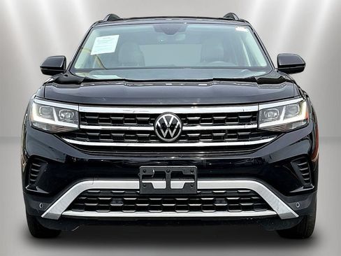 Used 2022 Volkswagen Atlas SE w/ Panoramic Sunroof Package AWD/4WD image 2