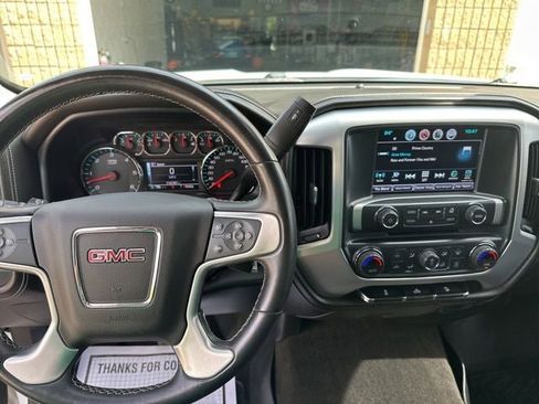 Used 2017 GMC Sierra 1500 SLE w/ SLE Value Package AWD/4WD image 10