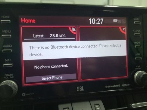 Used 2019 Toyota RAV4 XLE Premium FWD image 32