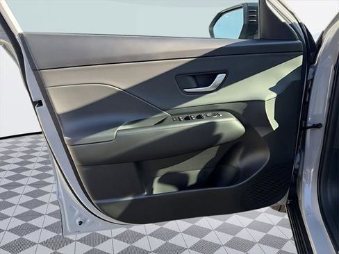 New 2026 Hyundai Kona SEL Premium image 11