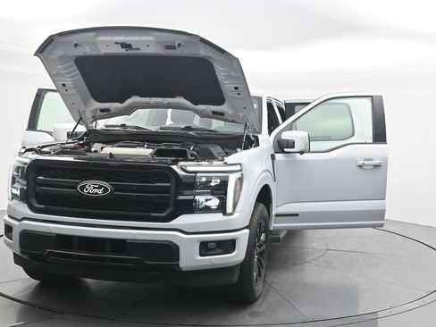 Used 2025 Ford F150 Lariat w/ Equipment Group 501A Mid AWD/4WD image 42