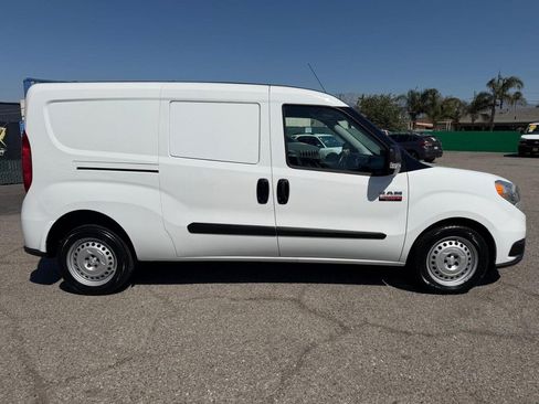 Used 2022 RAM ProMaster City Tradesman FWD image 4