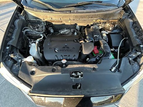 Used 2017 Mitsubishi Outlander Sport SE FWD image 32