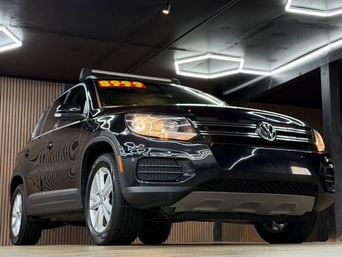 Used 2017 Volkswagen Tiguan Wolfsburg Edition FWD image 3