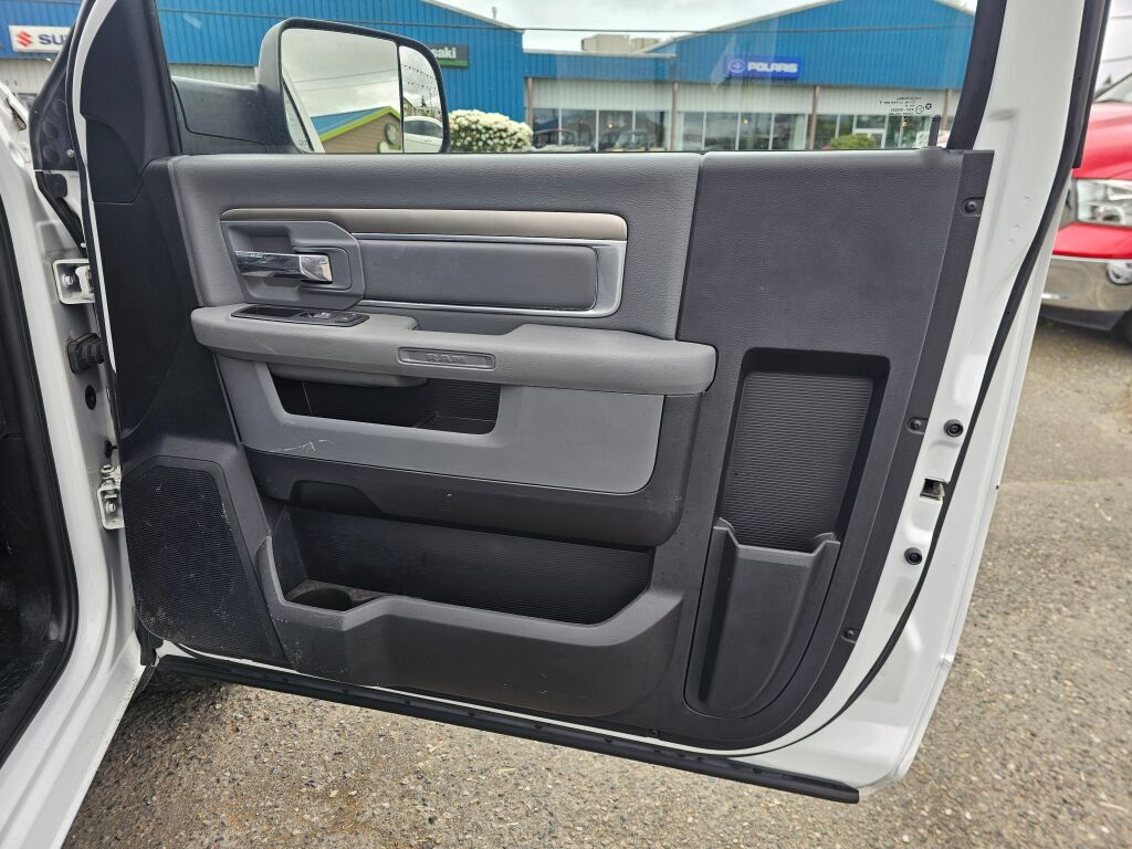 Used 2016 RAM 1500 Tradesman w/ Power & Remote Entry Group RWD image 11