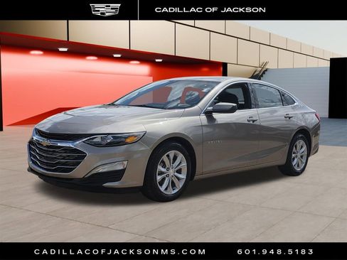 Used 2025 Chevrolet Malibu LT image 1