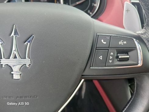 Used 2022 Maserati Levante GT AWD/4WD image 30