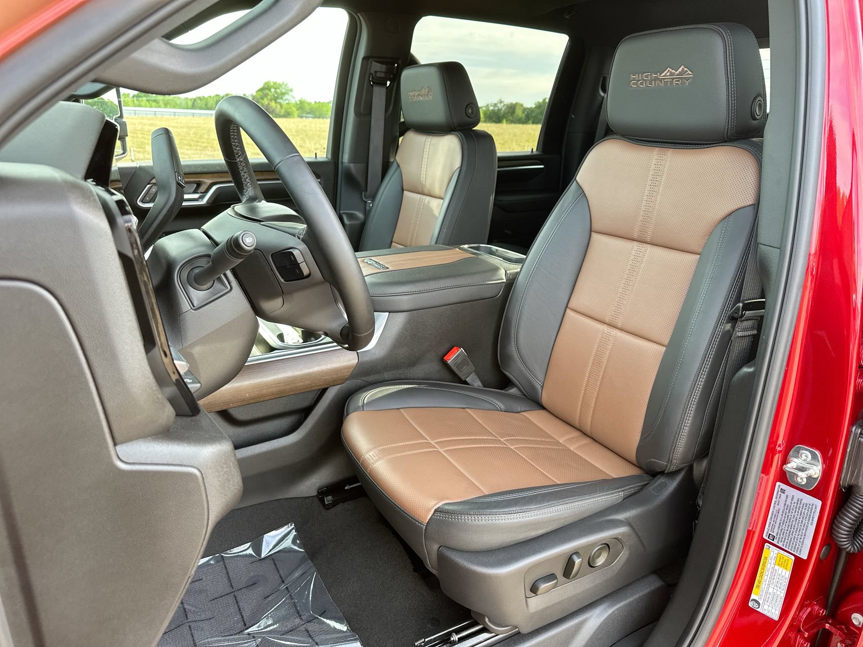 Used 2026 Chevrolet Silverado 2500 High Country w/ High Country Premium Package AWD/4WD image 11