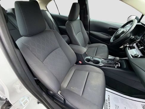 Used 2024 Toyota Corolla LE FWD image 13