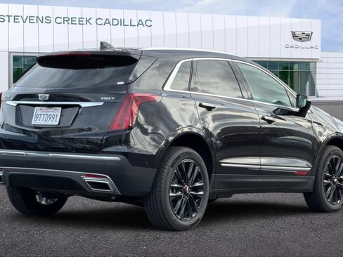Used 2025 Cadillac XT5 Premium Luxury w/ LPO, Red Accent Package FWD image 3