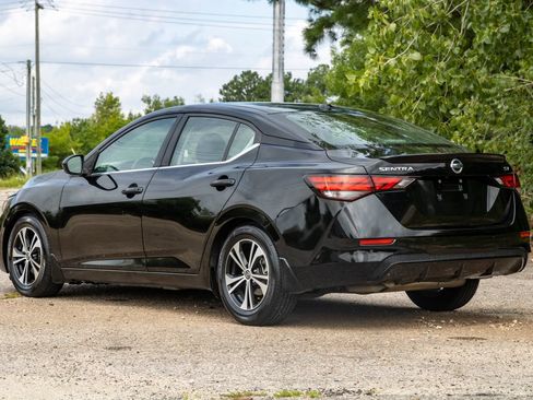 Used 2021 Nissan Sentra SV FWD image 8