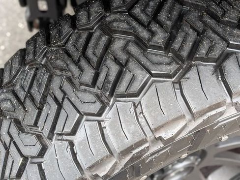 New 2025 Ford F150 Lariat w/ Equipment Group 502A High image 16