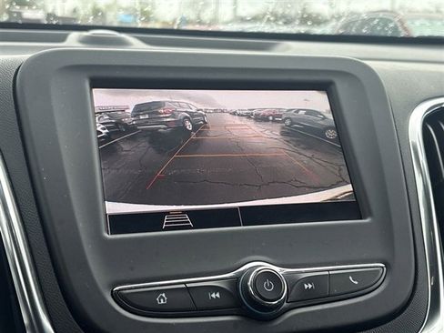 Certified 2024 Chevrolet Equinox LT FWD image 14