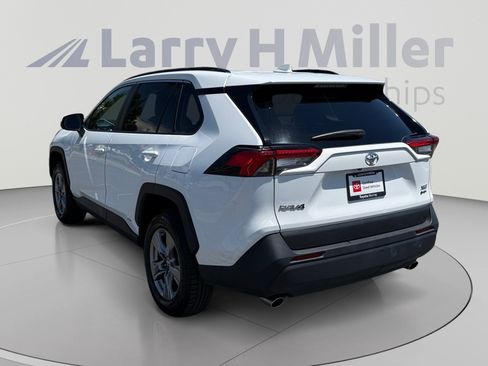 Certified 2025 Toyota RAV4 XLE AWD/4WD image 3