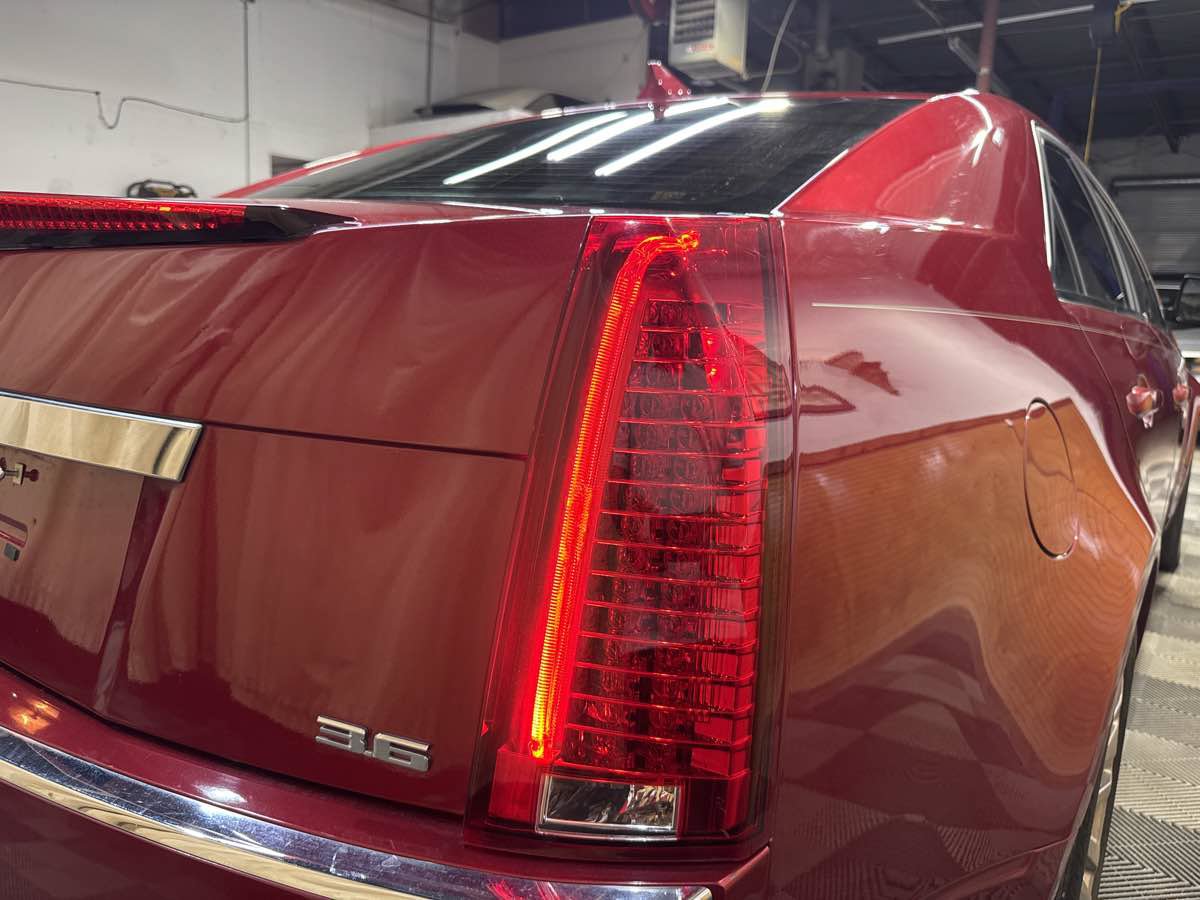 Used 2010 Cadillac CTS Performance w/ Performance Luxury Package RWD image 7