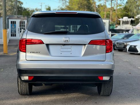 Used 2016 Honda Pilot EX image 6