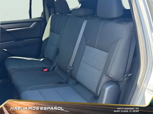 Certified 2025 GMC Acadia Elevation image 22