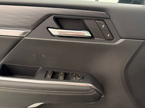 New 2026 GMC Acadia Elevation w/ Black Edition FWD image 18