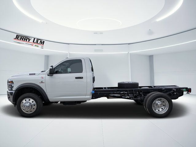 New 2026 RAM 5500 Tradesman w/ Chrome Appearance Group AWD/4WD image 6