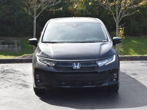 New 2026 Honda Odyssey Sport-L image 2