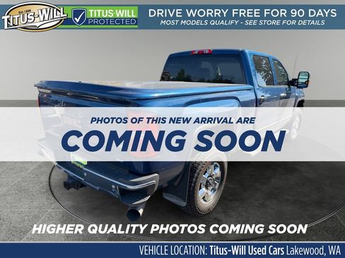 Used 2016 GMC Sierra 2500 SLT w/ Duramax Plus Package AWD/4WD image 5