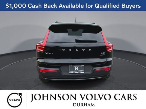 New 2026 Volvo XC40 B5 Core w/ Climate Package AWD/4WD image 7