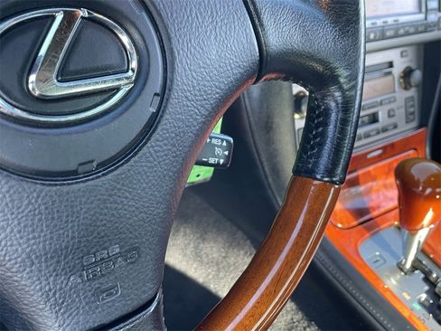 Used 2006 Lexus SC 430 Convertible image 23