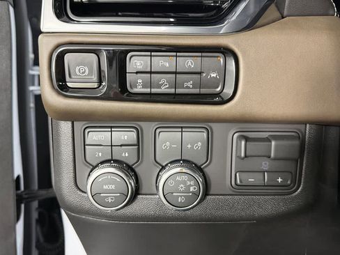 New 2026 GMC Yukon Denali Ultimate image 35