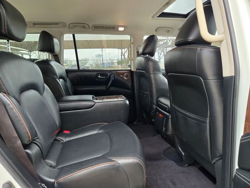 Used 2019 Nissan Armada SL w/ Premium Package image 27