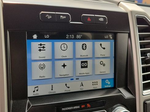 Used 2016 Ford F150 Lariat w/ Equipment Group 502A Luxury AWD/4WD image 27