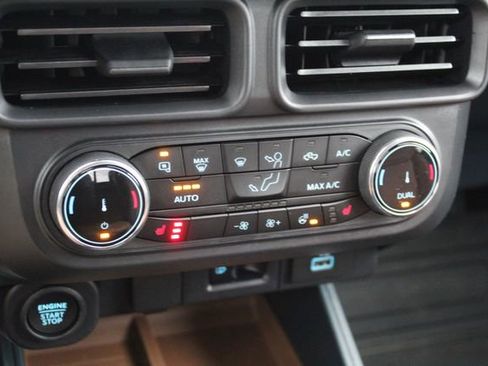 Used 2023 Ford Maverick Lariat w/ Lariat Luxury Package image 24