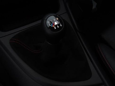 Used 2011 BMW 1 Series M image 70