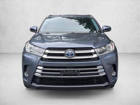 Used 2019 Toyota Highlander Limited image 2