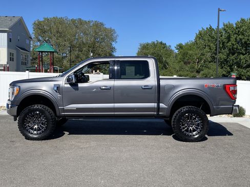 Used 2021 Ford F150 Lariat AWD/4WD image 3