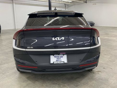 Used 2025 Kia EV6 Light w/ Light LR Technology Package RWD image 9