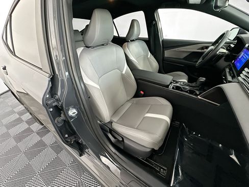 Certified 2025 Toyota Camry SE FWD image 28