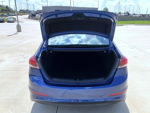 Used 2018 Hyundai Elantra SEL FWD image 22