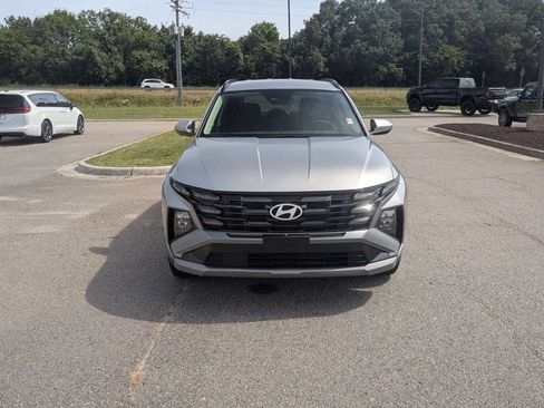 Used 2025 Hyundai Tucson SEL FWD image 8
