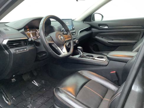 Used 2022 Nissan Altima 2.5 SR FWD image 3