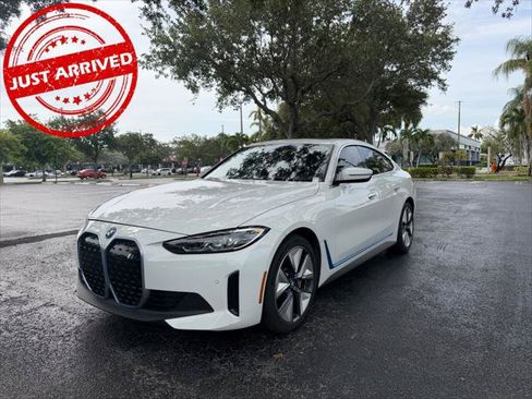 Used 2023 BMW i4 eDrive35 RWD image 1