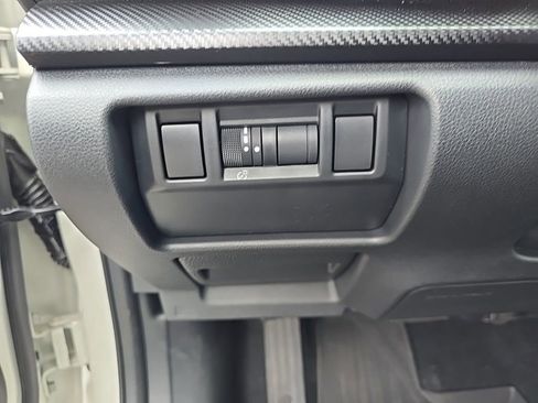 New 2025 Subaru Crosstrek 2.5i Premium image 21