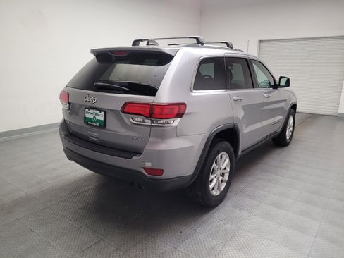 Used 2021 Jeep Grand Cherokee Laredo X AWD/4WD image 9