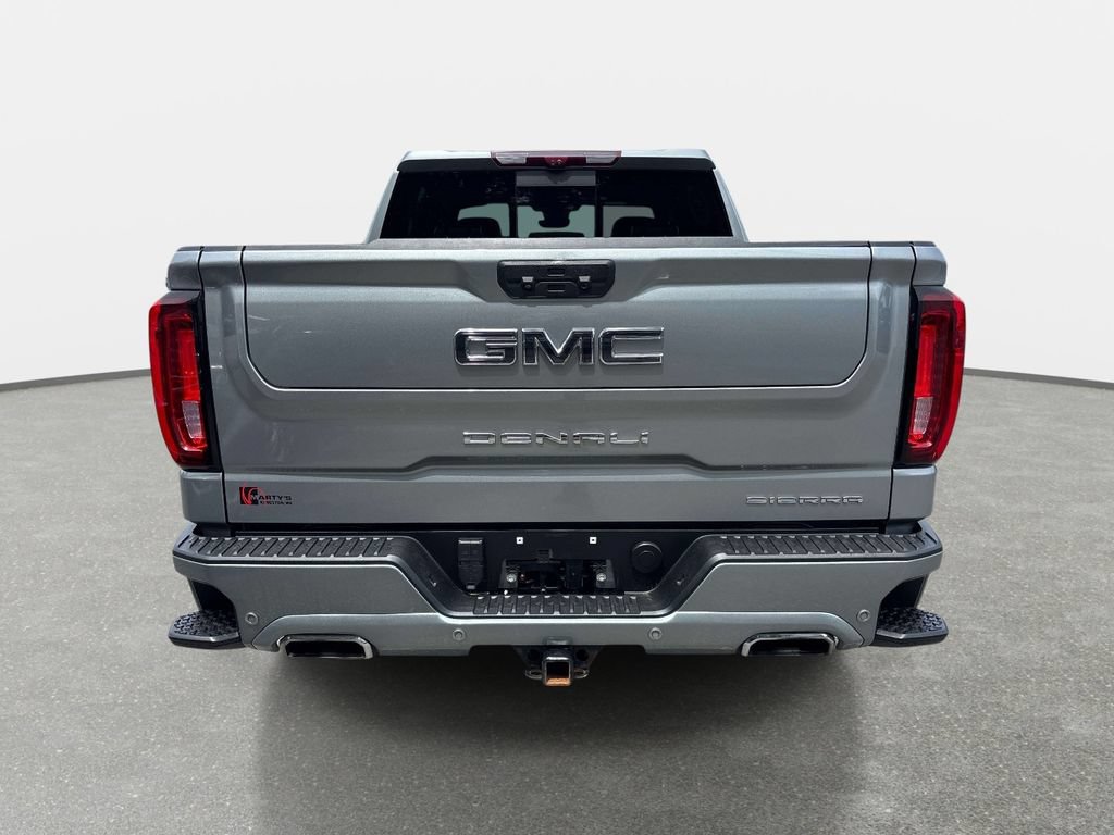 Used 2023 GMC Sierra 1500 Denali Ultimate AWD/4WD image 4