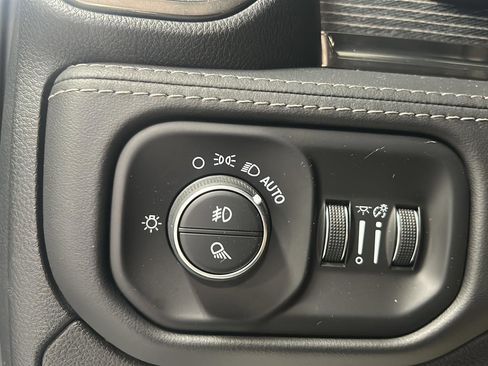 Used 2021 RAM 1500 Limited w/ Night Edition AWD/4WD image 16