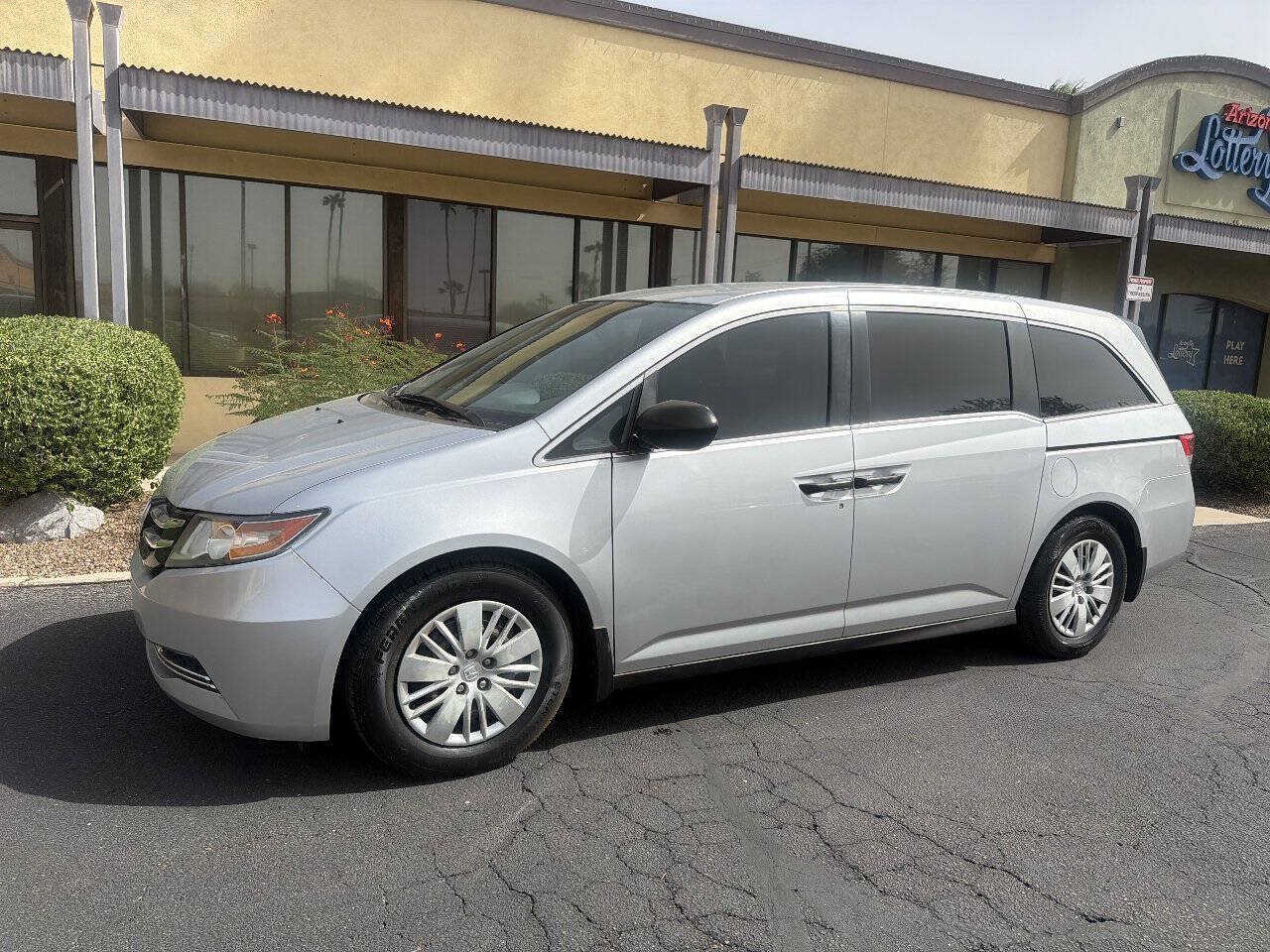 Used 2014 Honda Odyssey LX image 3