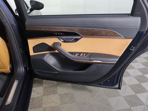 Used 2023 Audi A8 L 3.0T image 31